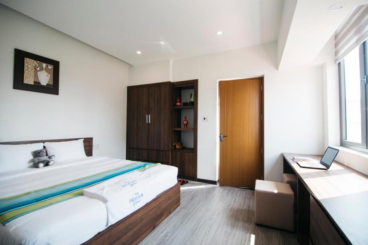 Royal Lion Hotel & Apartment Дананг Екстериор снимка