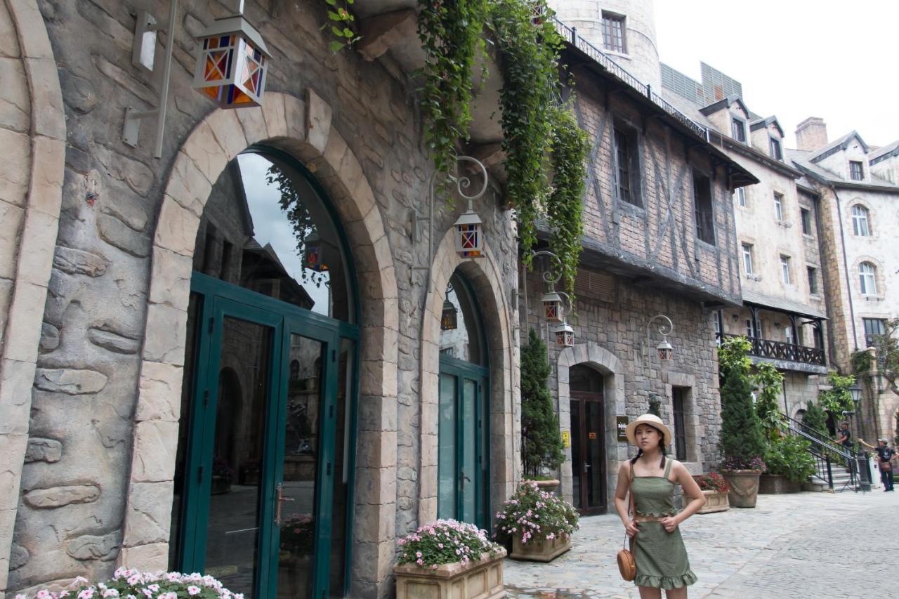 Royal Lion Hotel & Apartment Дананг Екстериор снимка