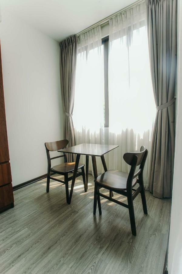 Royal Lion Hotel & Apartment Дананг Екстериор снимка